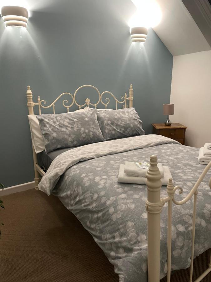 The Tuckers Arms Bed & Breakfast Axminster Exterior photo